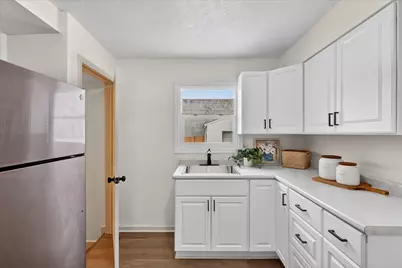 1901 Fulton Street, Kalamazoo, MI 49001 - Photo 14