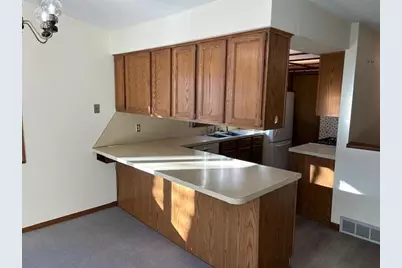 2700 Stonegate Drive SW #21, Wyoming, MI 49519 - Photo 6