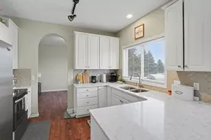 1464 Hillridge Way, Zeeland, MI 49464 - Photo 8