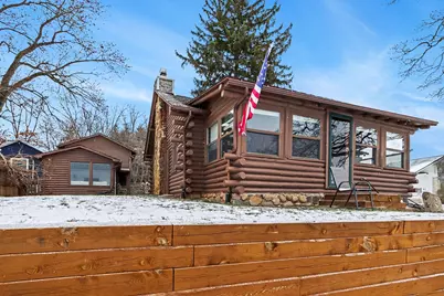 146 W Crooked Lake Drive W, Kalamazoo, MI 49009 - Photo 2
