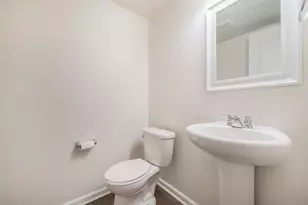 329 Glenhurst Blvd, Rochester Hills, MI 48307 - Photo 8