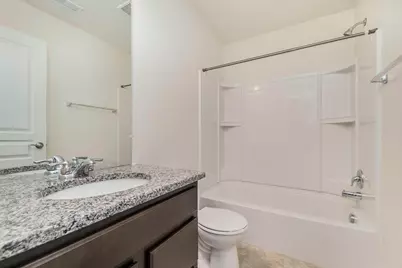 329 Glenhurst Boulevard, Rochester Hills, MI 48307 - Photo 16