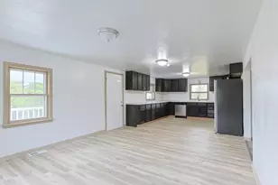 1582 Bakertown Rd, Buchanan, MI 49107 - Photo 10