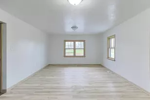 1582 Bakertown Rd, Buchanan, MI 49107 - Photo 12