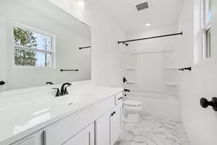 370 Sherman St, Allegan, MI 49010 - Photo 12