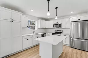 370 Sherman St, Allegan, MI 49010 - Photo 6