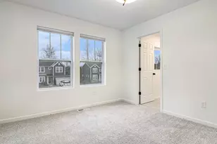 3439 Hidden Cove Ln, Hudsonville, MI 49426 - Photo 22