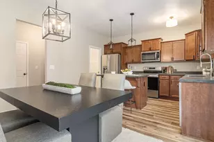 3439 Hidden Cove Ln, Hudsonville, MI 49426 - Photo 12