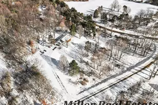 5580 Osborne Rd, Delton, MI 49046 - Photo 8