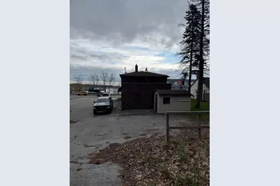 212 Arthur Street, Manistee, MI 49660 - Photo 8