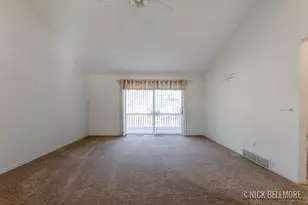 2890 Parkside Dr, Jenison, MI 49428 - Photo 8