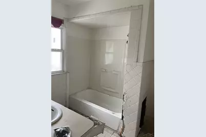 1407 Greenway Avenue, Flint, MI 48504 - Photo 6