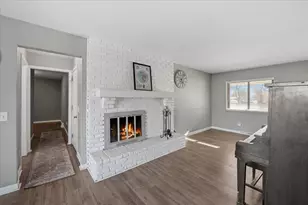 1633 Majon Dr, Highland, MI 48356 - Photo 18