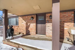 1633 Majon Dr, Highland, MI 48356 - Photo 10