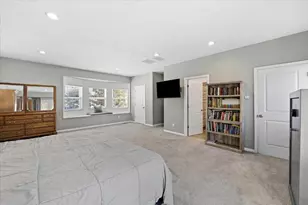 1633 Majon Dr, Highland, MI 48356 - Photo 20