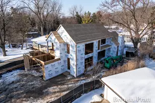 2909 Pioneer Club Rd SE, East Grand Rapids, MI 49506 - Photo 18