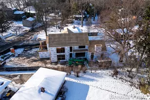 2909 Pioneer Club Rd SE, East Grand Rapids, MI 49506 - Photo 12