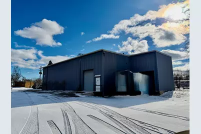 1050 E Michigan Avenue, Kalamazoo, MI 49048 - Photo 2