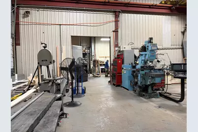 1050 E Michigan Avenue, Kalamazoo, MI 49048 - Photo 6