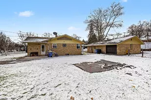 1977/1979 Radcliff Ave SE, Grand Rapids, MI 49506 - Photo 4