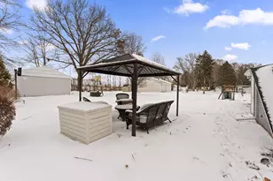 31486 County Line Rd, Dowagiac, MI 49047 - Photo 38