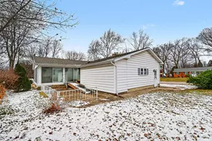 5560 Greenboro Dr SE, Grand Rapids, MI 49508 - Photo 4