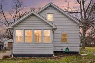 113 N 31st St, Battle Creek, MI 49015 - Photo 1