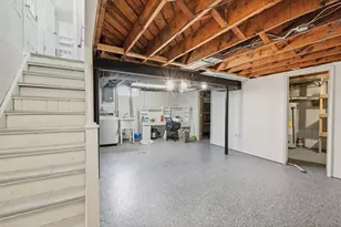 1817 Manchester Blvd, Grosse Pointe Woods, MI 48236 - Photo 26