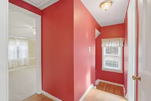 1817 Manchester Blvd, Grosse Pointe Woods, MI 48236 - Photo 18