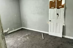 20403 Manor St, Detroit, MI 48221 - Photo 8