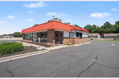 376 N 3rd Avenue, Fruitport, MI 49415 - Photo 2