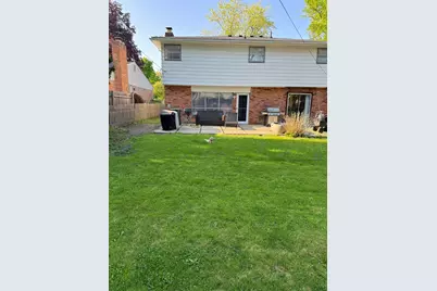 34057 State Street, Farmington, MI 48335 - Photo 2