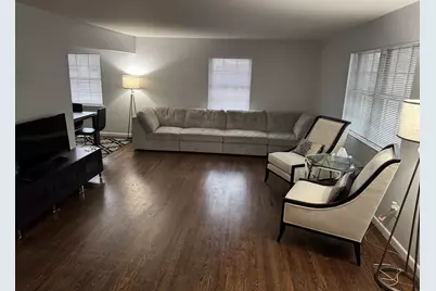 34057 State Street, Farmington, MI 48335 - Photo 2