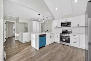 329 E Main St, Spring Arbor, MI 49283 - Photo 22