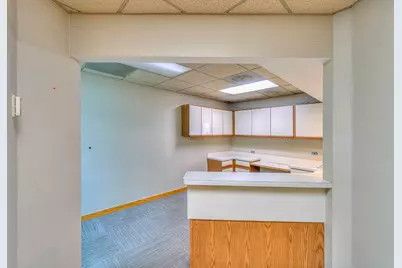 900 E Michigan Avenue #103, Jackson, MI 49201 - Photo 12