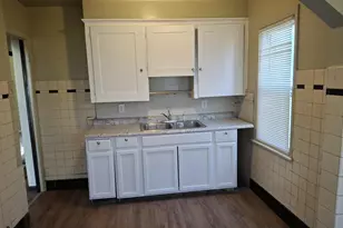 8845 University Pl, Detroit, MI 48224 - Photo 6