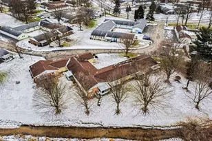 5785 Leisure S Dr SE, Grand Rapids, MI 49548 - Photo 2