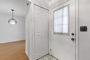 1550 Copeland Cir, Canton, MI 48187 - Photo 4