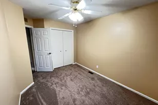 755 Springwood Dr SE, Kentwood, MI 49548 - Photo 8