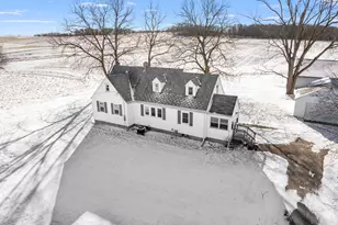 9481 W Pine Lake Rd, Delton, MI 49046 - Photo 56