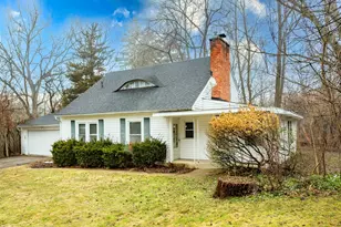 3 Shipman Cir, Ann Arbor, MI 48104 - Photo 4