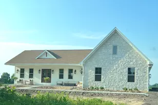 11700 Britton Rd, Byron, MI 48418 - Photo 4