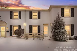 1922 Georgetown Dr SE, Grand Rapids, MI 49506 - Photo 2