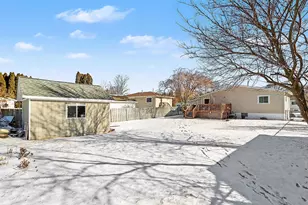 210 Robin Rd, Middleville, MI 49333 - Photo 4