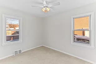 526 Mill St, Lincoln Park, MI 48146 - Photo 8