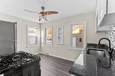 526 Mill Street, Lincoln Park, MI 48146 - Photo 14