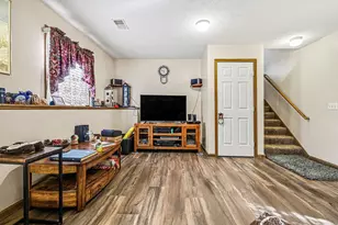 221 Glen Eagle Dr NE, Rockford, MI 49341 - Photo 18