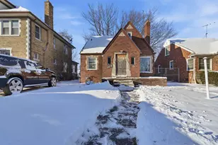 11091 Wilshire Dr, Detroit, MI 48213 - Photo 1