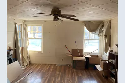 303 Orchard Street, Dowagiac, MI 49047 - Photo 2