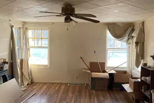 303 Orchard St, Dowagiac, MI 49047 - Photo 2